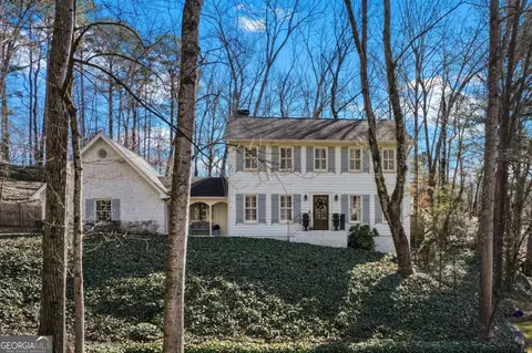365 Earlston Dr, Atlanta, GA 30328