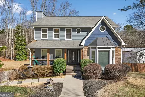 92 Indian Lake Ct, Hiram, GA 30141