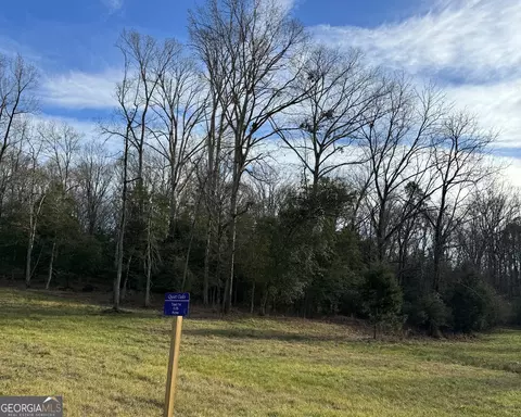 2050 Whispering Way, Statham, GA 30666 photo 3