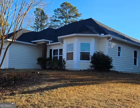 863 Cedar Branch Ln, Lawrenceville, GA 30043