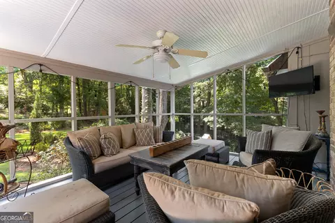 Exterior - 101 Deal Dr, Lagrange, GA 30240 photo 7 of 24