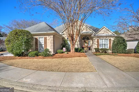 153 Vinings Ct SE, Rome, GA 30161