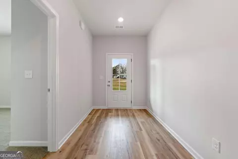 Entry Way - 185 Patterson Dr, Franklin, GA 30217 photo 2 of 8