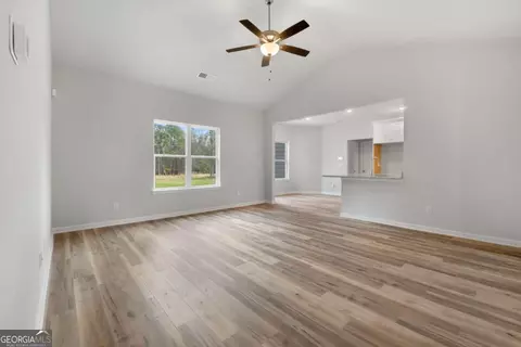 Living - 185 Patterson Dr, Franklin, GA 30217 photo 2 of 2