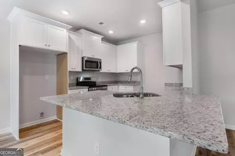 Kitchen - 185 Patterson Dr, Franklin, GA 30217 photo 1 of 3