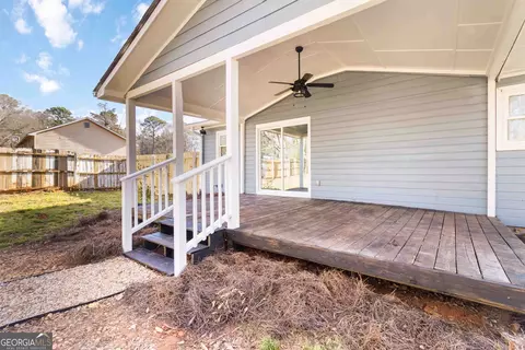 Exterior - 536 Phillips Dr, Monroe, GA 30656 photo 4 of 6