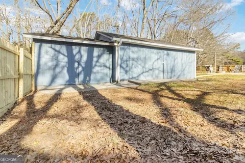 Exterior - 536 Phillips Dr, Monroe, GA 30656 photo 6 of 6