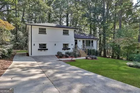 1770 Austin Dr, Decatur, GA 30032