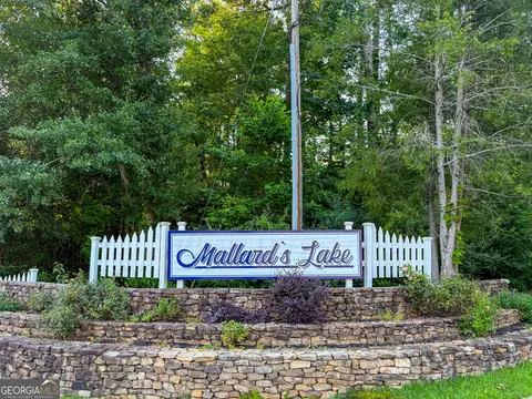 312 Duck Walk Way, Hogansville, GA 30230
