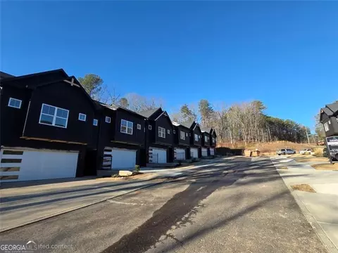 181 Waterview Ct, Waleska, GA 30183