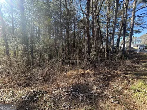 7840 Horseshoe Bnd, Lithonia, GA 30058