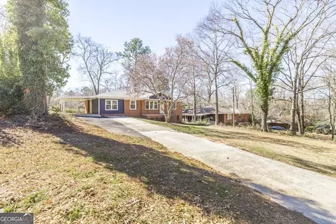 Exterior - 103 Spring St, Warner Robins, GA 31088 photo 2 of 10
