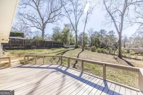 Exterior - 103 Spring St, Warner Robins, GA 31088 photo 6 of 10