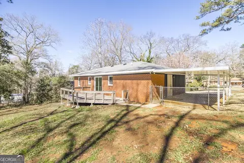 Exterior - 103 Spring St, Warner Robins, GA 31088 photo 7 of 10