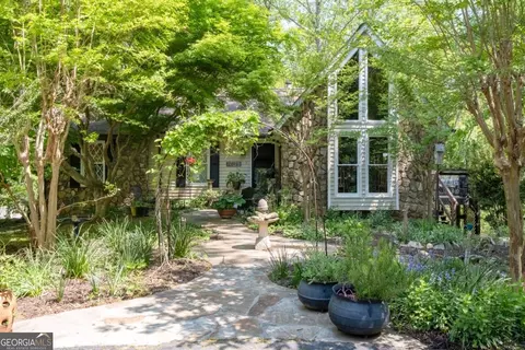 511 Oakdale Rd, Canton, GA 30114