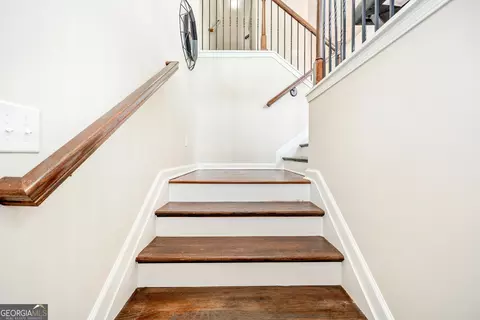 Entry Way - Undisclosed, Suwanee, GA 30024 photo 1 of 9