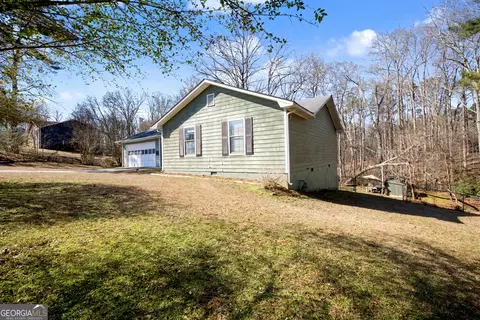 Exterior - 120 Farmbrook Trl, Stockbridge, GA 30281 photo 2 of 7
