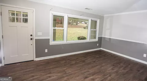 Living - 192 Summit St, Cornelia, GA 30531 photo 4 of 4