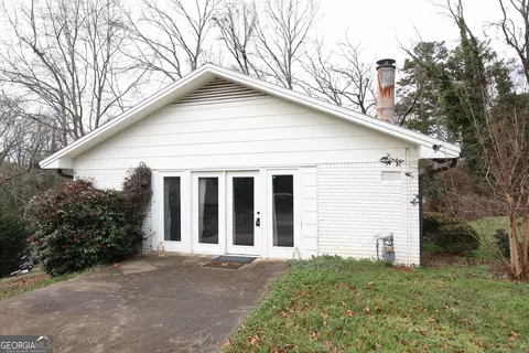 Exterior - 192 Summit St, Cornelia, GA 30531 photo 8 of 12