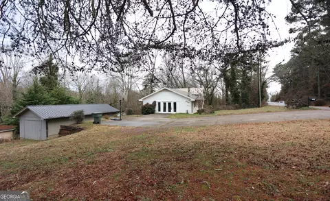 Exterior - 192 Summit St, Cornelia, GA 30531 photo 4 of 12