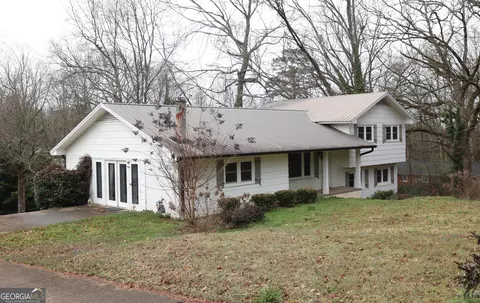 Exterior - 192 Summit St, Cornelia, GA 30531 photo 2 of 12