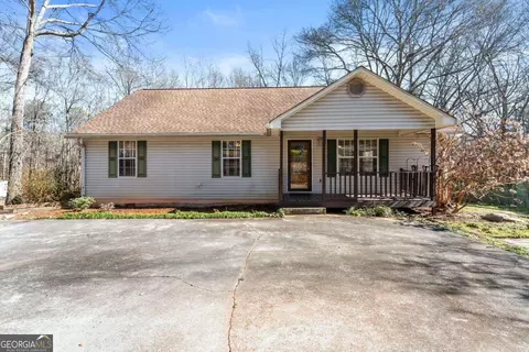 3026 Summer Lake Dr, Gainesville, GA 30506