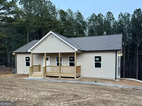 215 Briar Ridge Rd NW, Calhoun, GA 30701