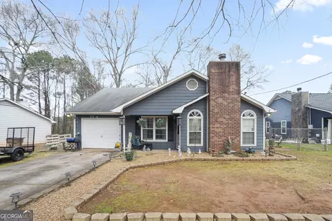 435 Rosehill Dr, Mcdonough, GA 30253