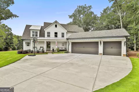 43 Morgan St, Senoia, GA 30276