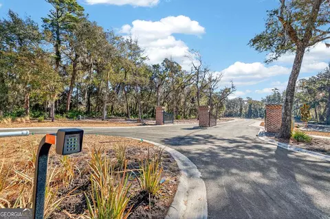 134 Canopy Ln, St. Simons, GA 31522