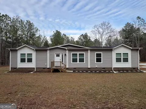 295 Berkeley Rd, Carlton, GA 30627