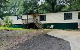 215 Highland Dr, Locust Grove, GA 30248