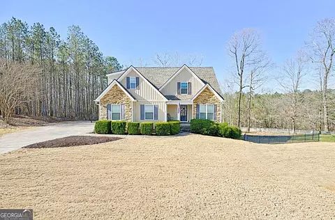 Exterior - 135 Copper Creek Dr, Lagrange, GA 30240 photo 8 of 8