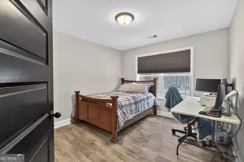Bedroom - 255 Needleleaf Dr, Barnesville, GA 30204 photo 1 of 3