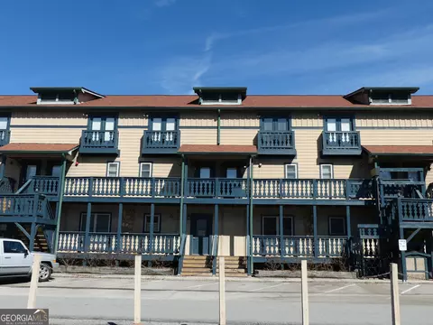 26-204 Midway St # 203 / DOOR 204, Helen, GA 30545