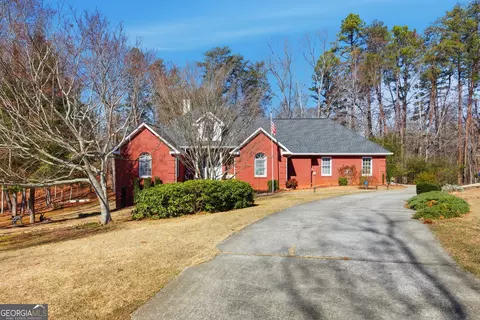 149 Tall Oaks Dr, Alto, GA 30510
