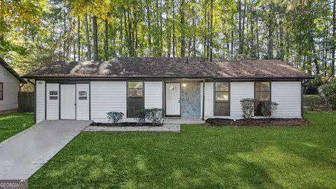 5445 Mallard Trl, Lithonia, GA 30058