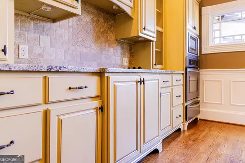 Kitchen - 501 E 3rd St, Rome, GA 30161 photo 2 of 4
