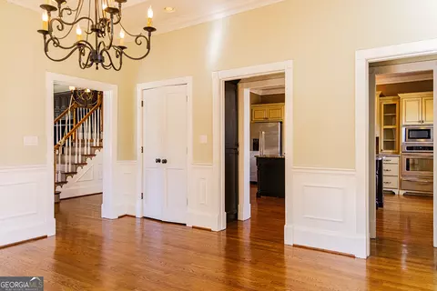 Entry Way - 501 E 3rd St, Rome, GA 30161 photo 3 of 4
