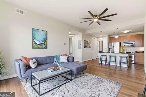 711 Cosmopolitan Dr NE #517, Atlanta, GA 30324