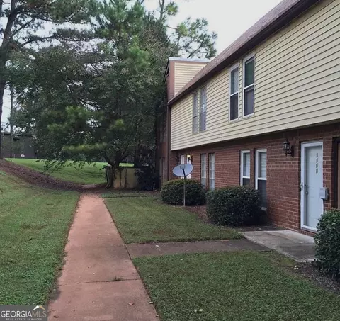 3190 Nectarine Cir, Decatur, GA 30034