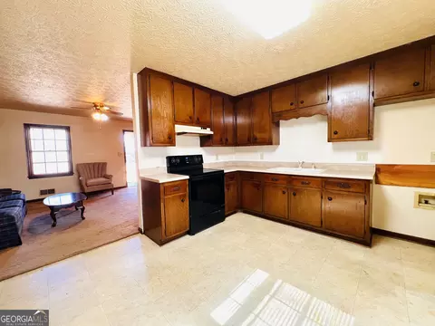 144 Rehoboth Church Rd, Griffin, GA 30224