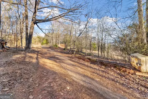 4208 Simpson Rd, Gainesville, GA 30507 photo 4