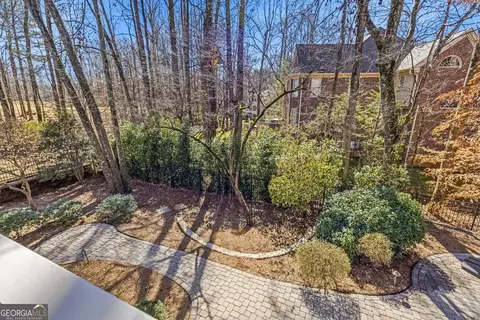 Exterior - 3165 Wolf Willow Cl, Milton, GA 30004 photo 7 of 13