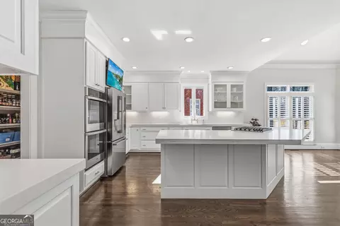 Kitchen - 3165 Wolf Willow Cl, Milton, GA 30004 photo 2 of 7