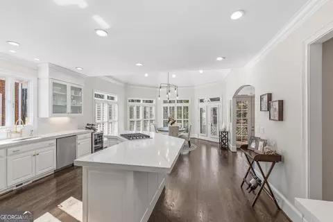 Kitchen - 3165 Wolf Willow Cl, Milton, GA 30004 photo 3 of 7