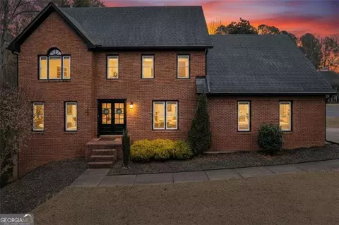 2052 Sanderlings Dr NW, Kennesaw, GA 30152