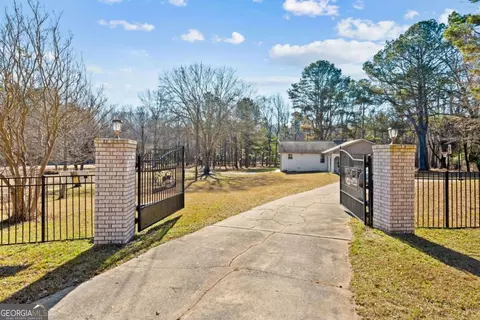 3817 Wages Rd, Auburn, GA 30011