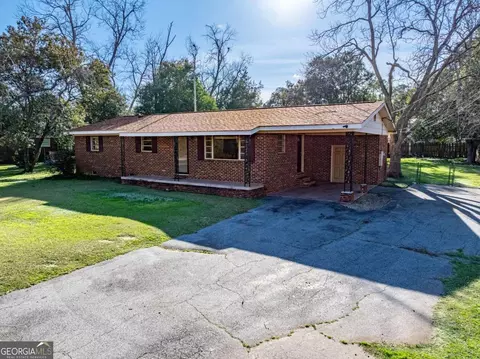 2014 Tyson Ave, Tifton, GA 31794