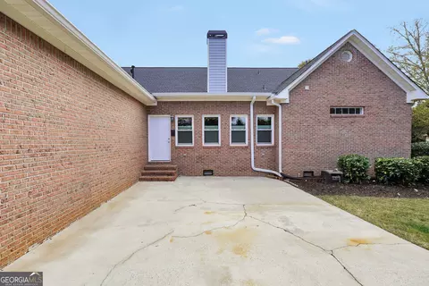 Exterior - 185 Red Maple Dr, Hampton, GA 30228 photo 8 of 10